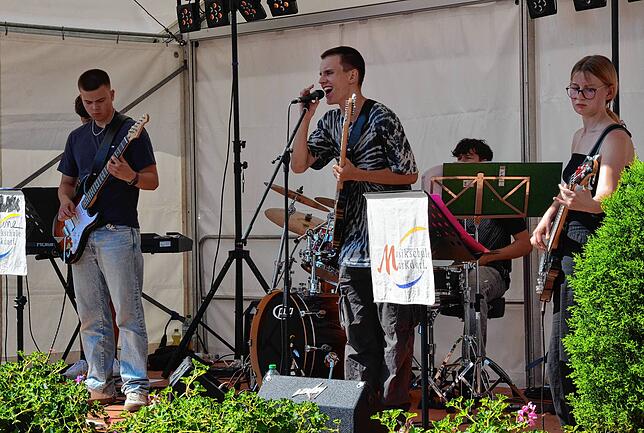 Bild 29: Spaß für Groß und Klein beim Stadtfestsamstag in Markdorf