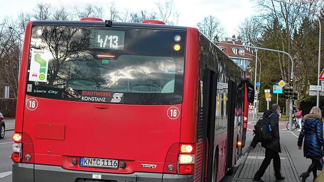 Der Ort des Geschehens: Waltraud Schrenk beklagt, dass sie bei der Fahrt im Bus 4/13 ab der Haltestelle Tannenhof von einem Fahrgast ...