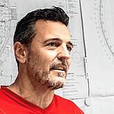 Bei ihm laufen die Fäden auf dieser ganz besonderen Baustelle zusammen: Mike Vivas ist Bauleiter des anspruchsvollen Projekts. ...