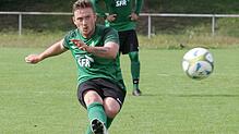 Drittes Saisontor: Benjamin Kipka nutzte vor der Pause mit einem Freistoß seine Chance und brachte den SV Herten beim SV Weil II in Führung.