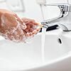 Regelmäßiges und gründliches Händewaschen mit Seife hilft dabei, die Gesundheit zu schützen &ndash; vor einer Grippe ebenso wie vor dem ...