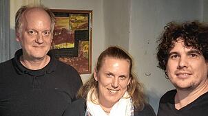 Das Vorstandsteam der Grünen im Ortsverband ist wieder ein Trio: Kathrin Maurer ist die frisch gewählte Co-Vorsitzende. Die Nachwahl bei ...