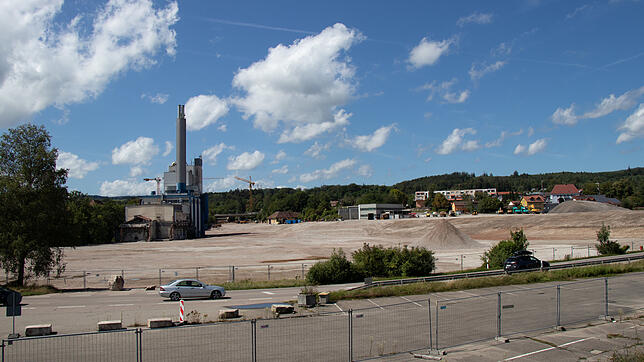 Auf dem riesigen Areal der ehemaligen Papierfabrik Albbruck soll schon bald neue Wohnbebauung entstehen. Bild: Peter Rosa