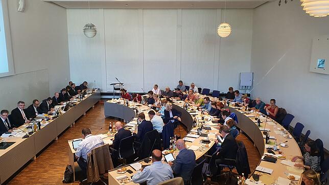 Der neue Gemeinderat bei seiner ersten Sitzung am 30. September 2019. (Archivbild)