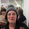 Nach durchwachter Nacht: Monika Beirer aus Sipplingen war die erste, die sich schon am Freitag um 23.10 Uhr für den am Samstag um 10 Uhr ...