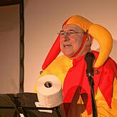 Als Corona-Narro hat Henry Greif jede Menge Wortspielereien dabei.