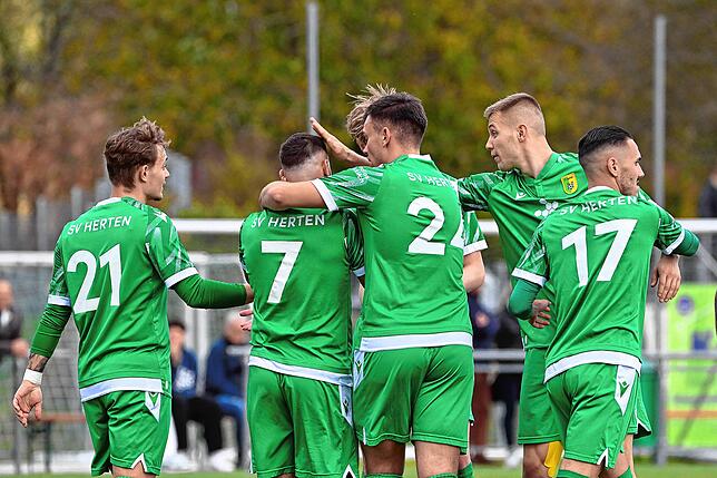 Bild 1: SV Herten besiegt den FC Erzingen mit 3:0 &ndash; und wir haben Bilder!