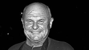 Harry Eschbach ist im Alter von 65 Jahren nach schwerer Krankheit gestorben.