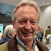 „Diesen Kelch wollten wir nicht an uns vorübergehen lassen“: Winzer Thomas Kress, der alte Reben unterhalb der Klosterkirche Birnau ...