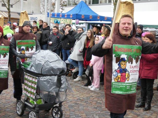 Bild 23: Teil 1: Bildergalerie zum Albbrucker Narrentreffen am 2. und 3. Februar 2019