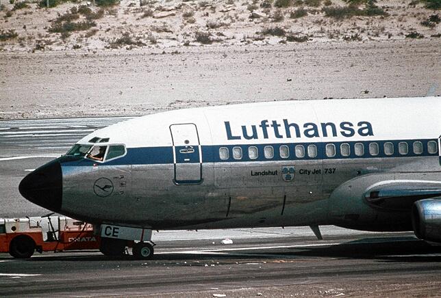 Die von vier Terroristen gekaperte Lufthansa-Boeing „Landshut“ auf einer Archivaufnahme, als sie Oktober 1977 auf dem ...