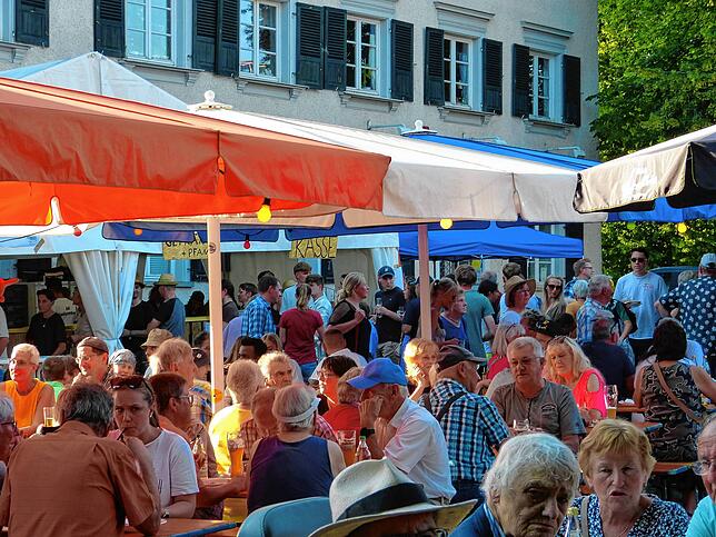 Bild 15: Lindenfest wieder einmal ein voller Erfolg