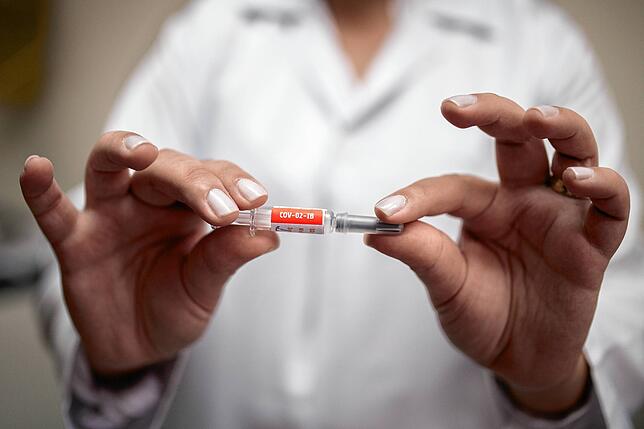 Der Impfstoff gegen SARS-CoV-2 des chinesischen Pharmakonzerns Sinovac.