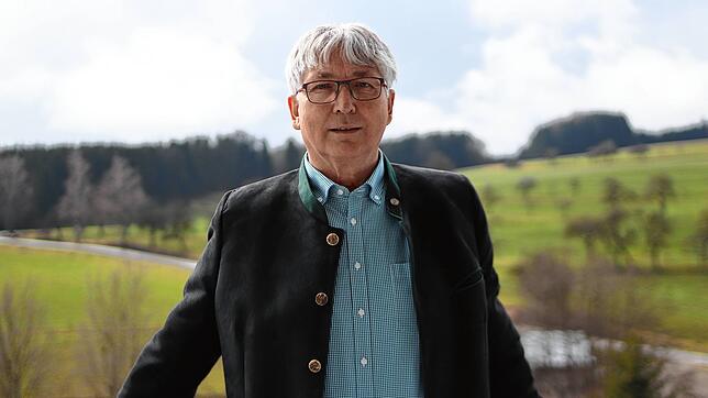 Manfred Jüppner, der Ende 2020 als Bürgermeister von Mühlingen aus dem Amt schied, genießt den Ruhestand.