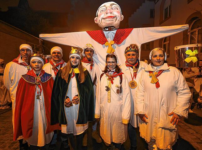 Bild 3: Fasnacht 2023 - Fotos vom Hemdglonkerumzug in Radolfzell