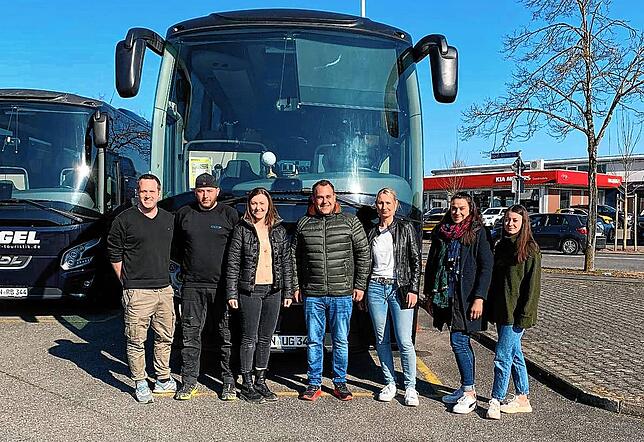 Sie stellten die Aktion auf die Beine (von links): Christian Lendle, Lars Gamper, Laura Gamper, Stefan Hangarter, Beate Mang, Isabel ...
