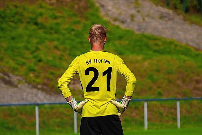 Bild 3: SV Karsau gewinnt das Aufsteiger-Derby gegen den SV Herten II mit 2:0 &ndash; und wir haben Bilder!