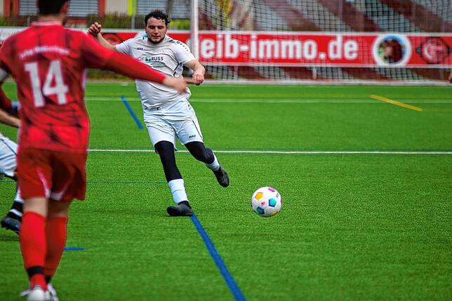 Bild 21: Spvgg Wutöschingen II siegt 3:1 gegen SG Lottstetten/Altenburg – und wir haben Fotos!