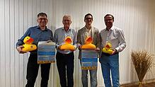 Das Organisationsteam des Lions Clubs Singen-Hegau freut sich auf das Entenrennen (von links): Präsident Conrad Mattes, ...