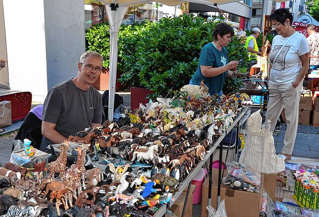 Bild 10: Bilder vom Flohmarkt in Markdorf