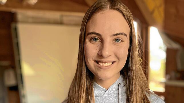 Emilia Loers engagiert sich im Kampf gegen den Blutkrebs und ist auch selbst als Stammzellspenderin ausgewählt worden. Wie es der ...