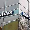 Noch prangt der gewohnte Schriftzug auf der Fassade der Konstanzer Filiale. Doch Karstadt ist insolvent. Was passiert mit dem Warenhaus ...