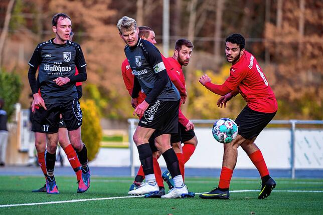 Bild 15: SV Waldhaus gewinnt beim FC 08 Bad Säckingen mit 3:1 &ndash; und wir haben Bilder!