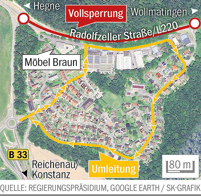 Bild 1: L220 wird zurückgebaut: Asphaltfräse macht Platz für Radweg und Wirtschaftsstraße