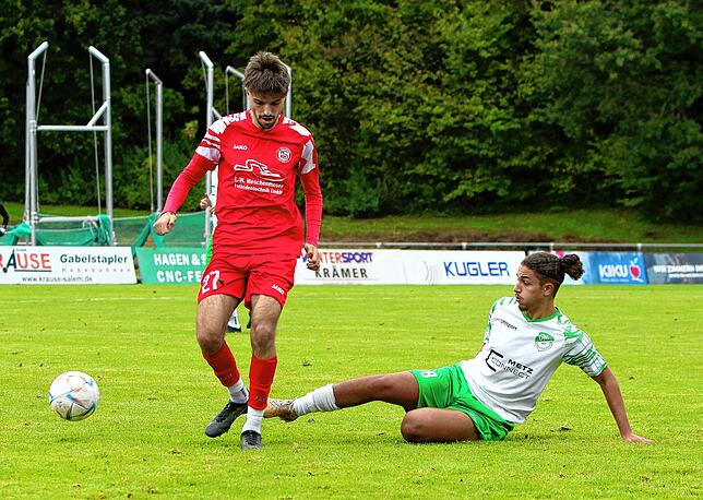 Bild 27: Aufsteiger FC RW Salem besiegt Absteiger DJK Donaueschingen 2:0. Die besten Bilder!