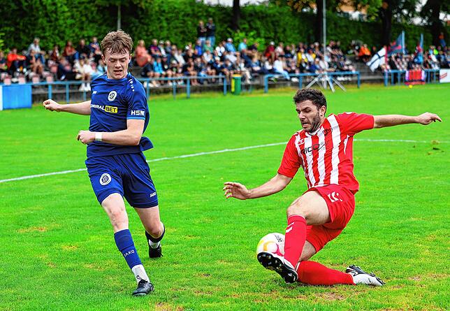 Bild 24: Die besten Bilder vom Verbandsliga-Duell zwischen SC Konstanz-Wollmatingen und dem SC Pfullendorf