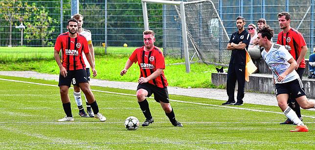 Bild 34: SV Obersäckingen trennt sich im Stadt-Derby mit 3:3 vom FC 08 Bad Säckingen – und wir haben Fotos!