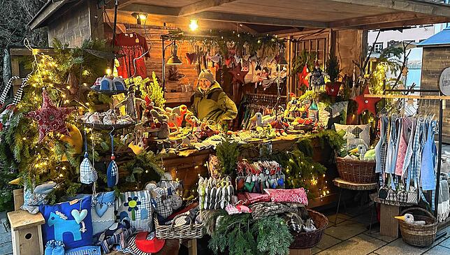 Bild 4: Stimmungsvoller Auftakt des Donaueschinger Adventsmarktes