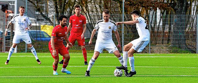 Bild 7: SV Jestetten gewinnt Kellerduell mit 3:2 gegen SV 08 Laufenburg II &ndash; und wir haben Bilder!