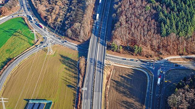 Autobahn 98 bei Stockach-West und die B313.