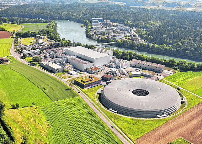 Fällt die Entscheidung für ein Atomendlager auf das Gebiet Bözberg, soll der Eingang zu den Lagerstollen und die Anlage zum Um- und ...