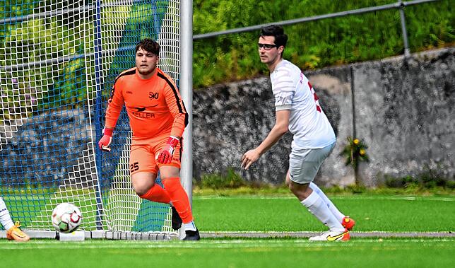 Bild 18: TuS Stetten setzt sich mit 4:2 gegen SV Jestetten durch – und wir haben Fotos!