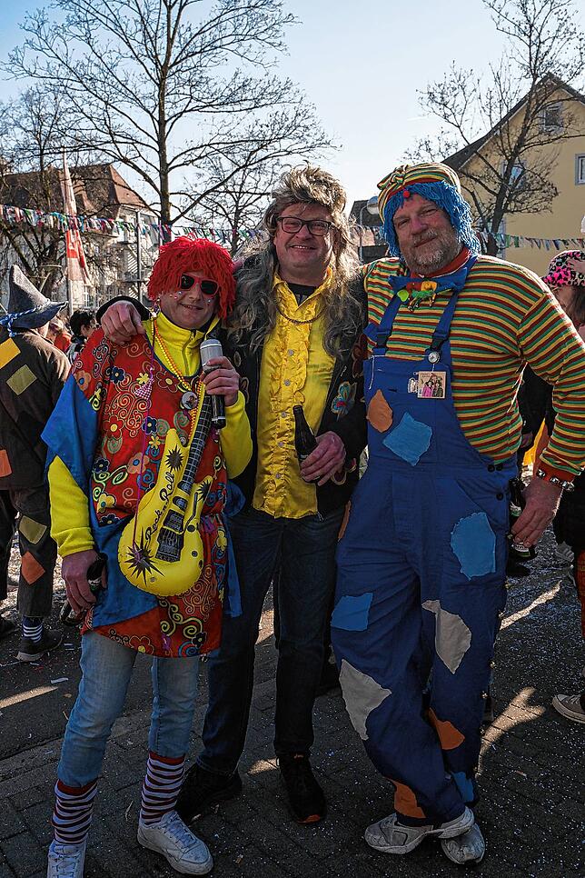 Bild 5: Unvergessliche Bilder vom Rosenmontagsumzug in Gottmadingen: So bunt war die Fasnacht 2025!