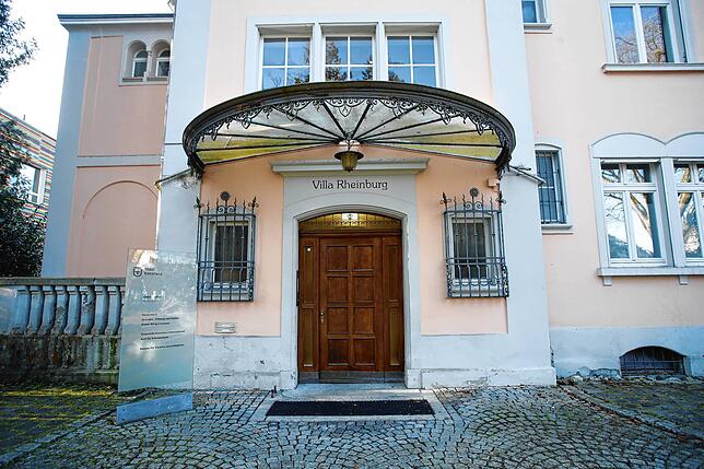 Bild 1: Villa Rheinburg am Seerhein: Ein exklusiver Rundgang durch das historische Anwesen