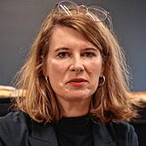 ASU-Chefin Marion Klose erklärt im Dingelsdorfer Ortschaftsrat: „Es gibt in Konstanz keinen Bebauungsplan, der nicht vor Gericht geht.“