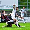 Der FC 08 Villingen (Daniel Caligiuri, rechts) hat mit dem 1:1 gegen den 1. Göppinger FV (Adrian Freiwald) den Sprung an die ...