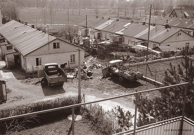 Anfang der 1970er Jahre ist die Armut der Nachkriegszeit noch Präsent. Die Baracken an der Sennhofstraße wurden bald abgerissen.