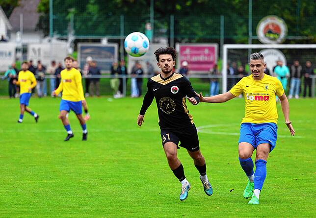 Bild 27: Unsere große Bildergalerie vom Pokal-Derby zwischen dem TSV Singen und dem FC Singen 04