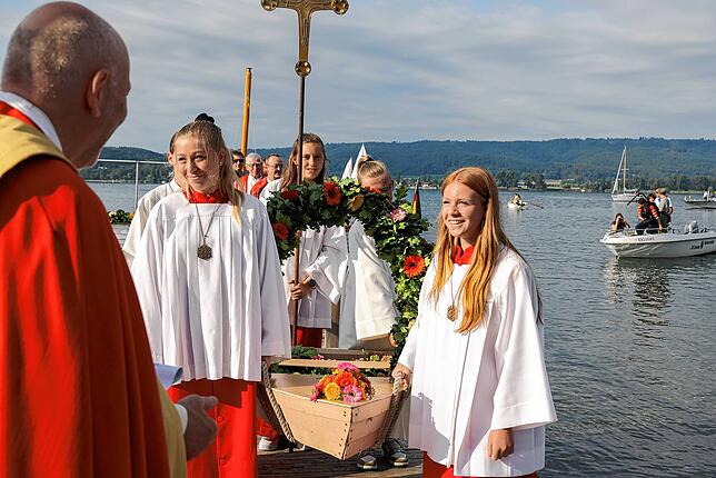 Bild 7: Bilder von der Mooser Wasserprozession