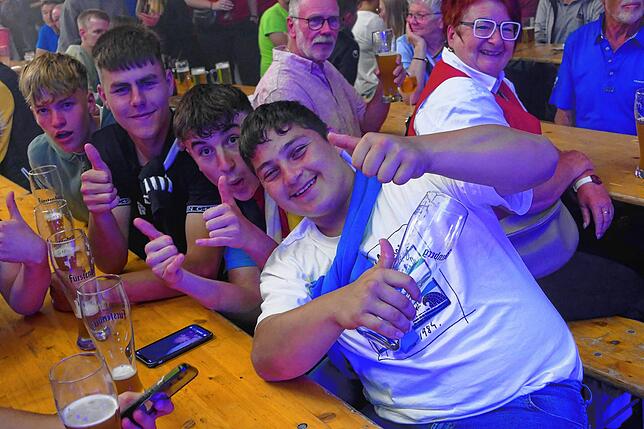Bild 18: Bergfest in Fürstenberg: So schön ist der erste Tag