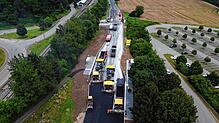 Seit 5. Juli wird die B314 zwischen Grimmelshofen und Stühlingen saniert. Hier die Arbeiten auf Höhe von Weizen.