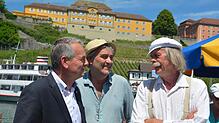 Bürgermeister Stellvertreter Peter Schmidt, Verschönerungsverein-Vorsitzender Michael Schülke und Bildhauer Peter Lenk (von links) ...