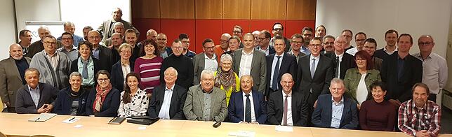 Erstmals tagen die CDU-Kreisvorstände Rottweil und Schwarzwald-Baar am vergangenen Montagabend gemeinsam. Thema waren der Ringzugausbau ...