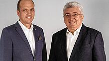 Die Geschäftsführer Alexander Schuon (links) und Theo Schuon freuen sich auf den neuen Standort des Unternehmens.