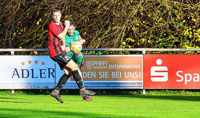 Bild 22: Unsere Bildergalerie von Bezirksligaspiel zwischen dem FC Bodman-Ludwigshafen und dem TSV Aach-Linz