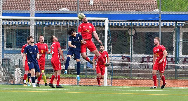 Bild 39: FC Wallbach holt die Punkte mit dem 1:0 beim VfB Waldshut &ndash; und wir haben Bilder!
